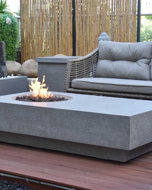 Metropolis Outdoor Fire Table, LP Gas